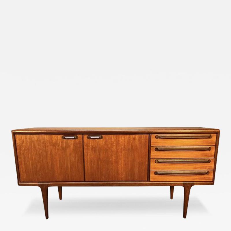  A YOUNGER LTD VINTAGE BRITISH MID CENTURY MODERN TEAK SEQUENCE COMPACT CREDENZA