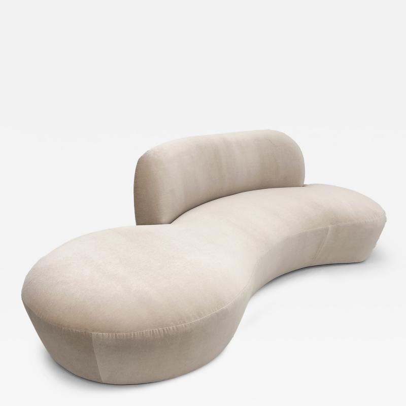  American Leather Inc Vladimir Kagan Zoe Sofa in Light Tan Velvet American Leather 2000s