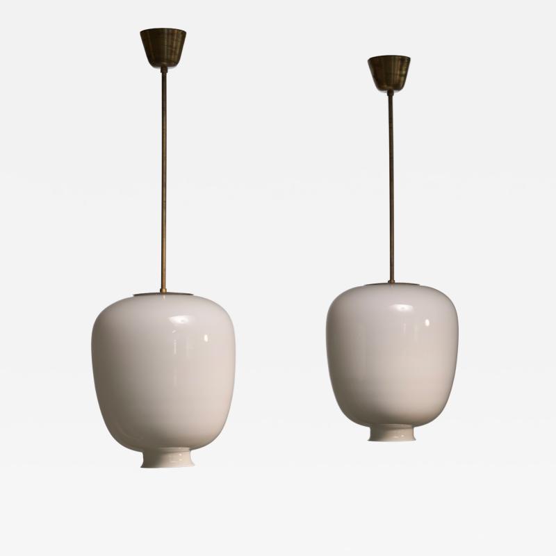  B hlmarks AB Bohlmarks Pair of Harald Notini pendants for B hlmarks