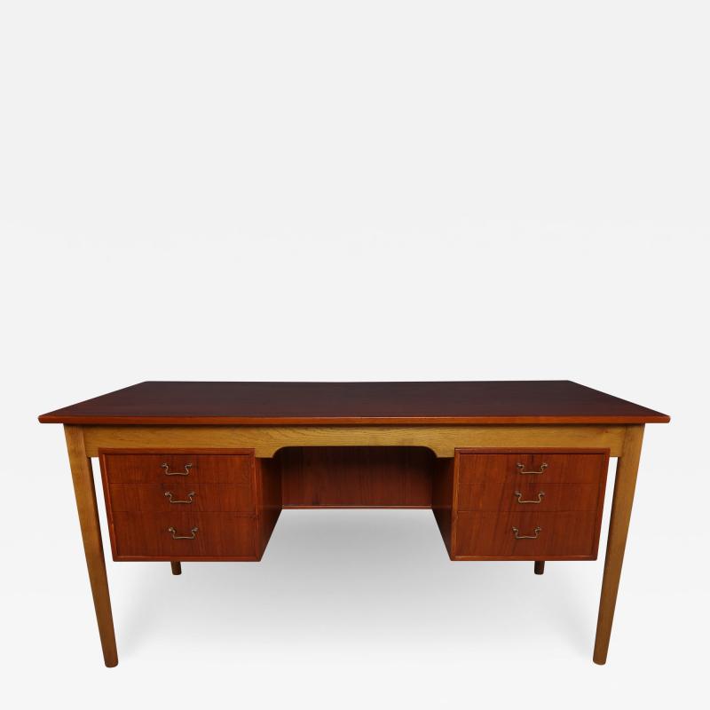  B rge Mogensen Borge Mogensen 1950s B rge Mogensen Teak Oak Desk S borg M belfabrik Denmark