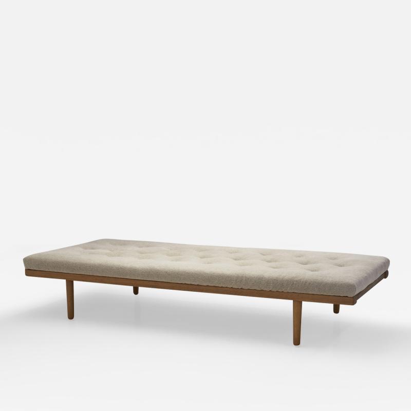  B rge Mogensen Borge Mogensen B rge Mogensen Oak Daybed Model 190 for Fredericia Denmark 1950s