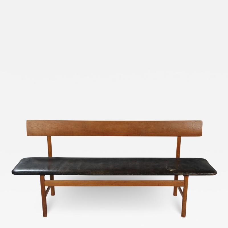  B rge Mogensen Borge Mogensen Borge Mogensen Model 3171 Teak Leather Bench