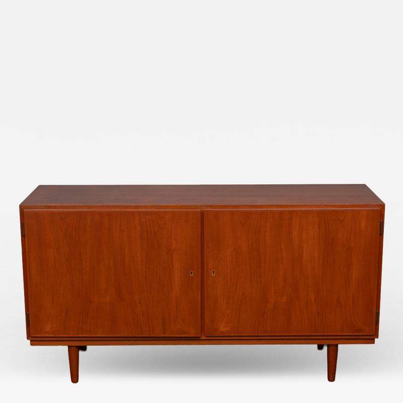  B rge Mogensen Borge Mogensen Scandinavian Modern Two Door Credenza