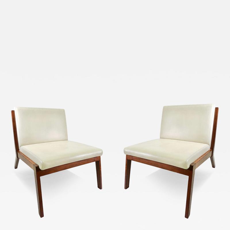  Bernhardt Furniture Pair Of Bernhardt Walnut Lounge Chairs with Original Creme Fine Leather