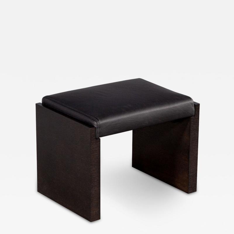  Carrocel Interiors Carrocel Custom Oak Black Leather Tapas Bench