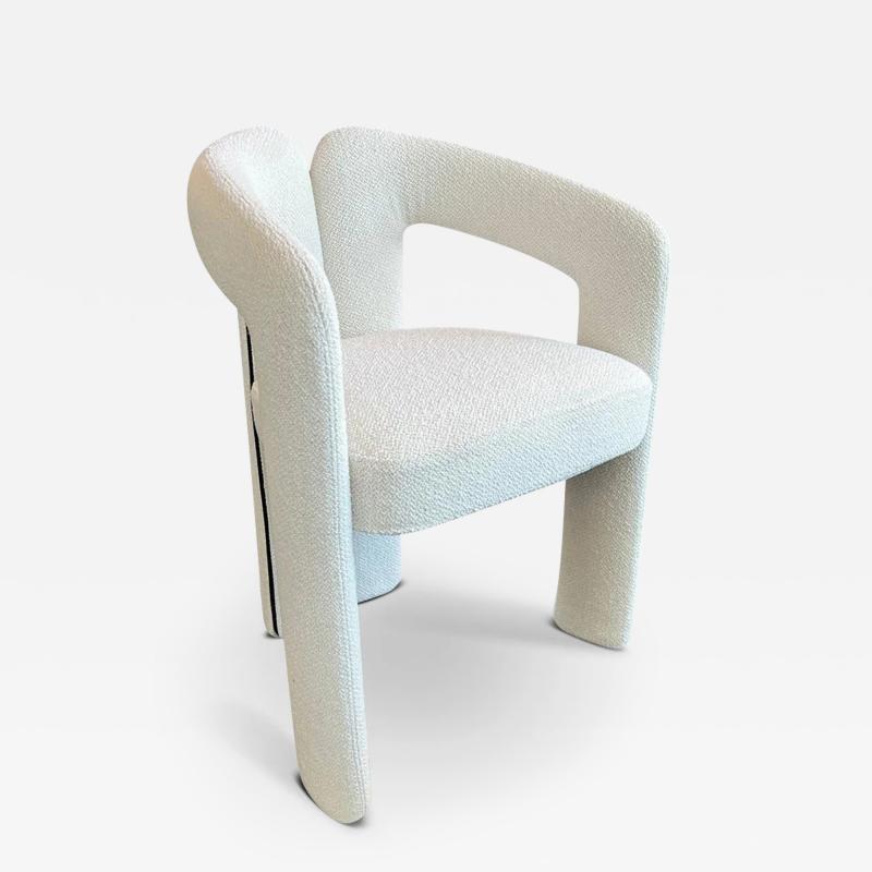 Cassina 562 DUDET CHAIR