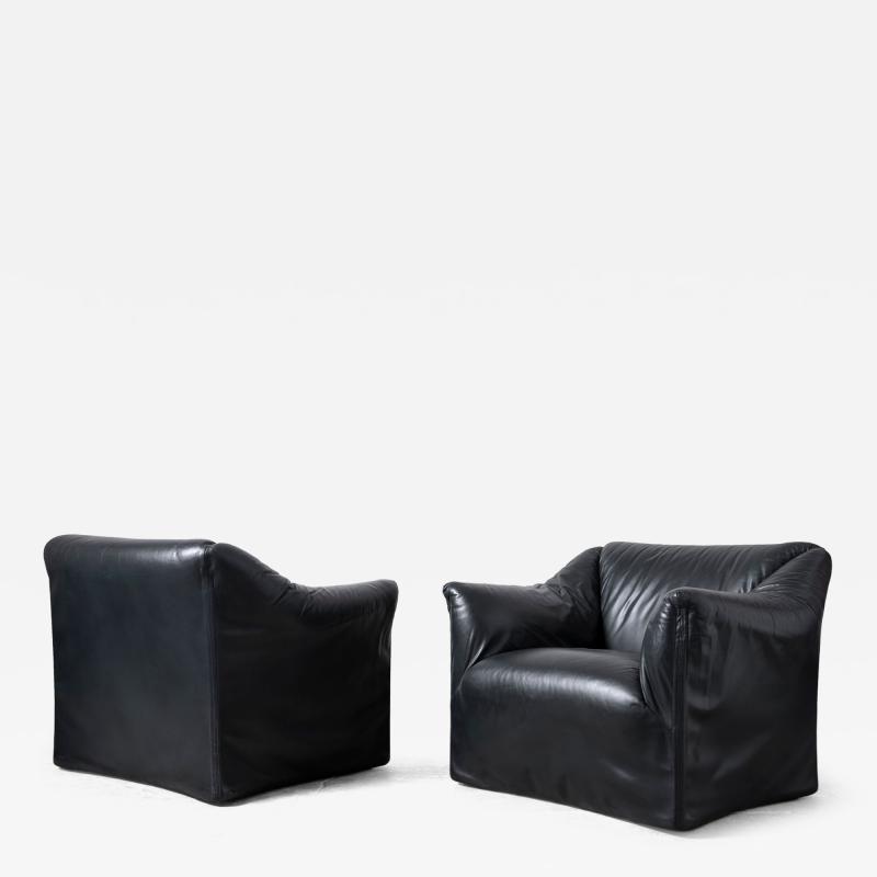  Cassina Pair of Tentazione chairs in Black Leather by Mario Bellini for Cassina