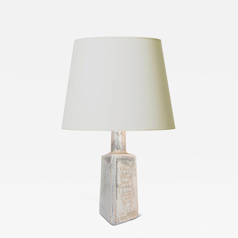  D sir e Stent j Table Lamp by D sir e Stent j