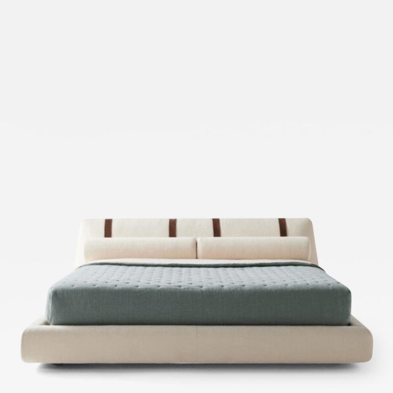  Domus Design Tender Bed