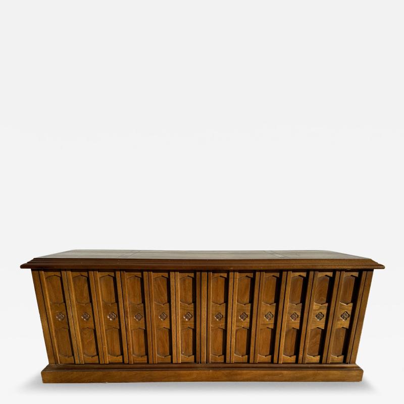  Drexel Drexel Heritage Furniture Drexel Furniture Esperanto Collection Walnut Buffet