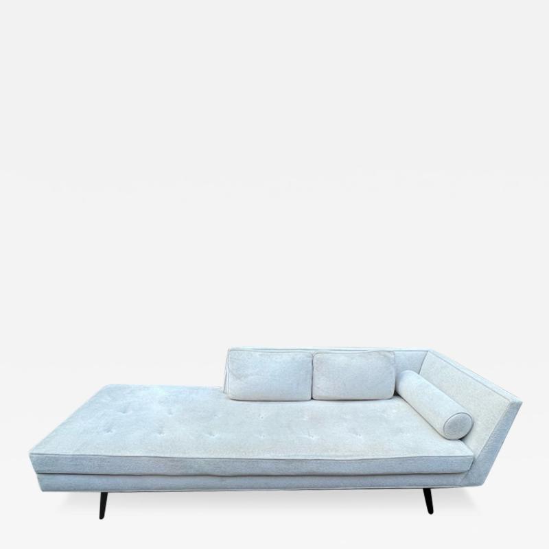  Dunbar MODERN CHAISE SOFA IN THE MANNER OF DUNBAR