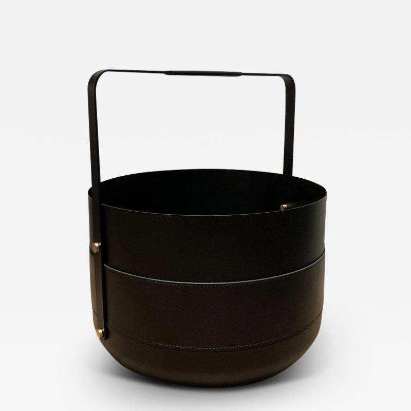  EMMA FIREWOOD EMMA FIREWOOD BASKET IN NOIR WITH BRASS DETAILS