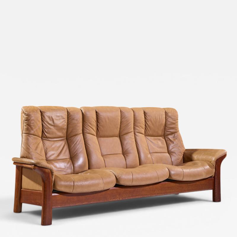  Ekornes Stressless Ekornes Stressless Mid Century Buckingham Leather Reclining Sofa