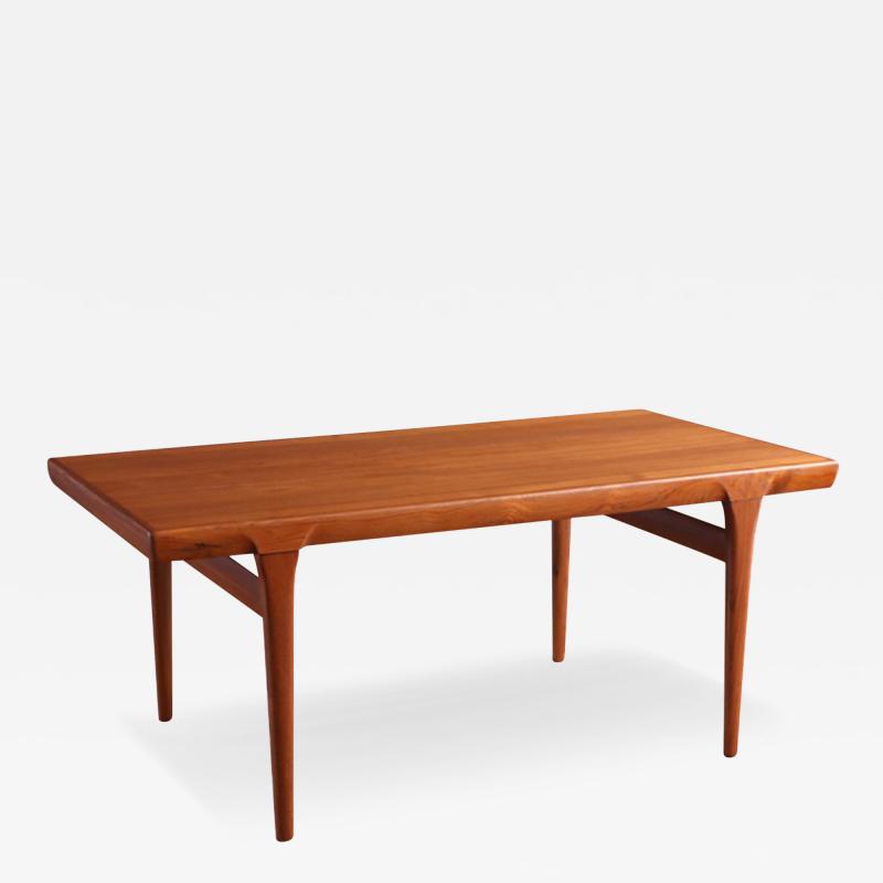  Faarup M belfabrik Danish Modern Expanding Teak Dining Table by Faarup Mobelfabrik