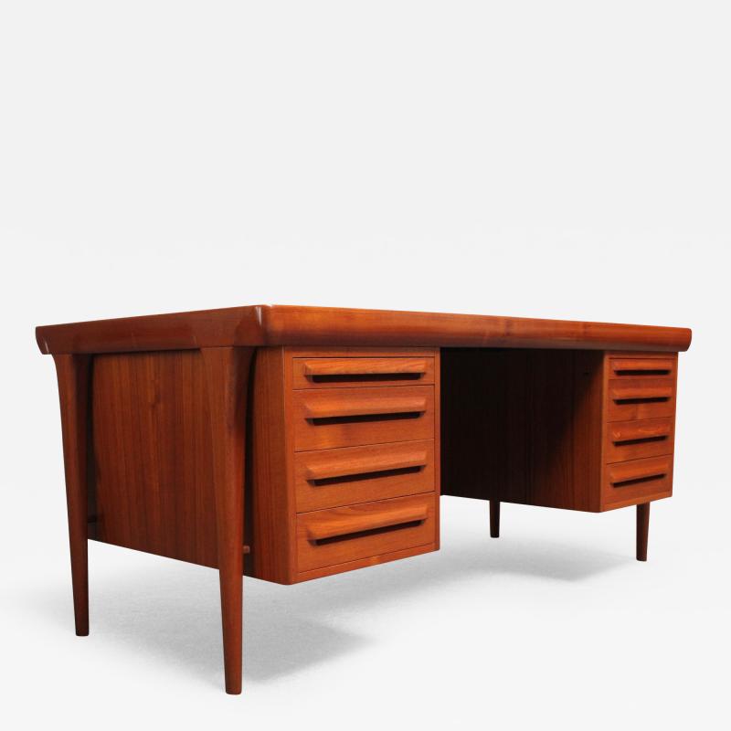  Faarup M belfabrik Executive Teak Desk by K B Simonsen for Faarup M belfabrik