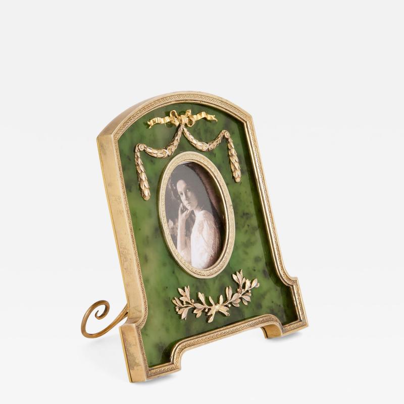  Faberg Faberg inspired nephrite and vermeil picture frame