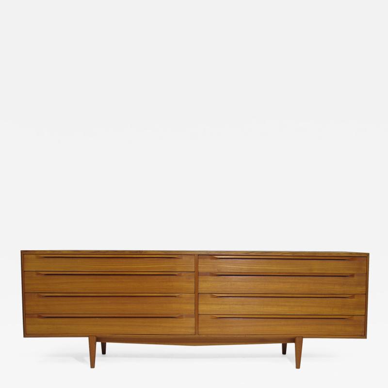  Fredericia Stolefabrik IB Kofod Larsen Teak Eight Drawer Dresser