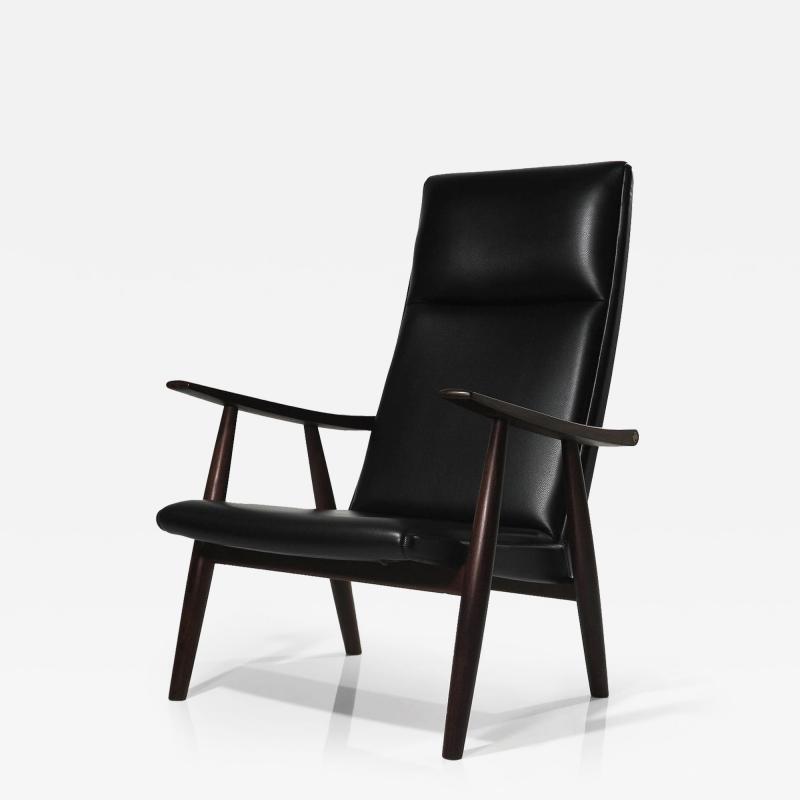  Getama Hans Wegner for Getama High back in Black Leather