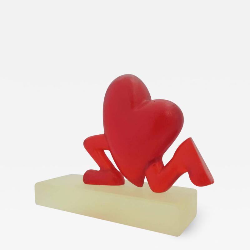  Glenn Green Galleries Running Heart red resin 