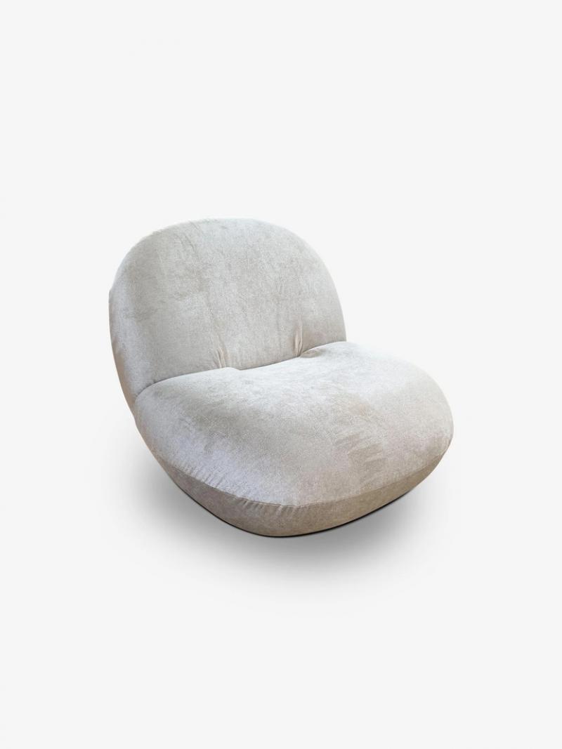 Gubi SWIVEL PACHA LOUNGE CHAIR