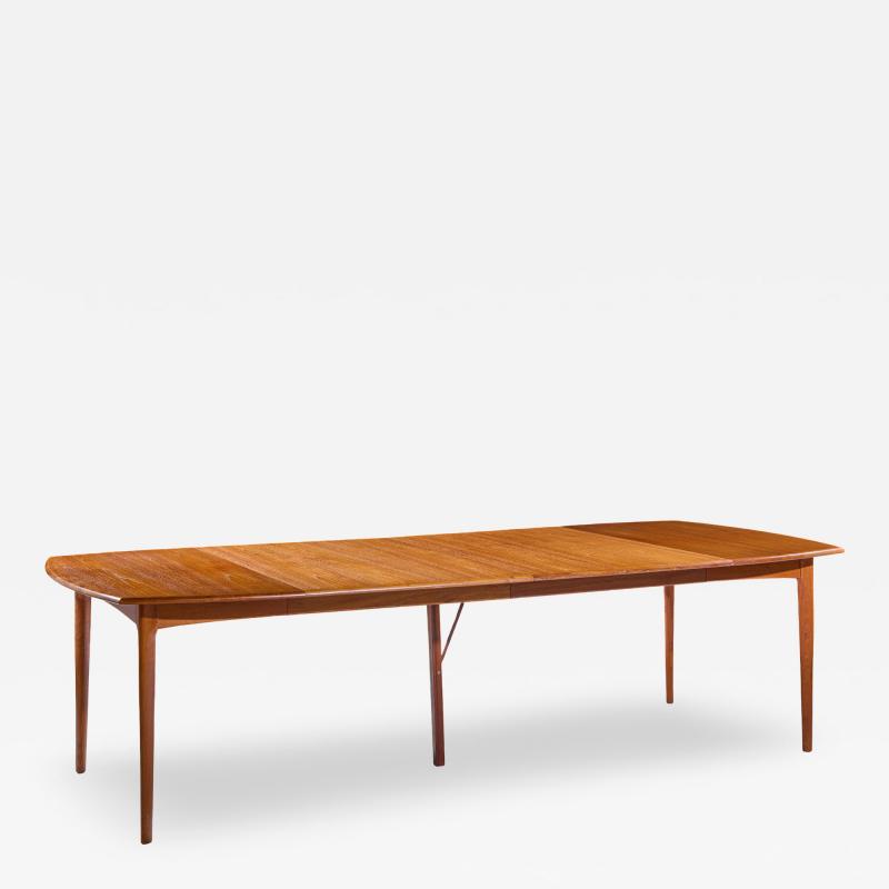  HW Klein H W Klein for Bramin M bler Danish Teak Expanding Dining Table with 2 Leaves