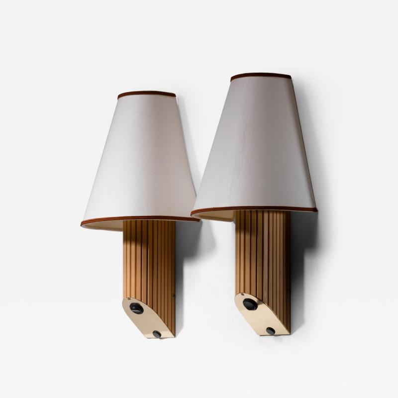  Hans Agne Jakobsson Pair of Hans Agne Jakobsson wall lamps
