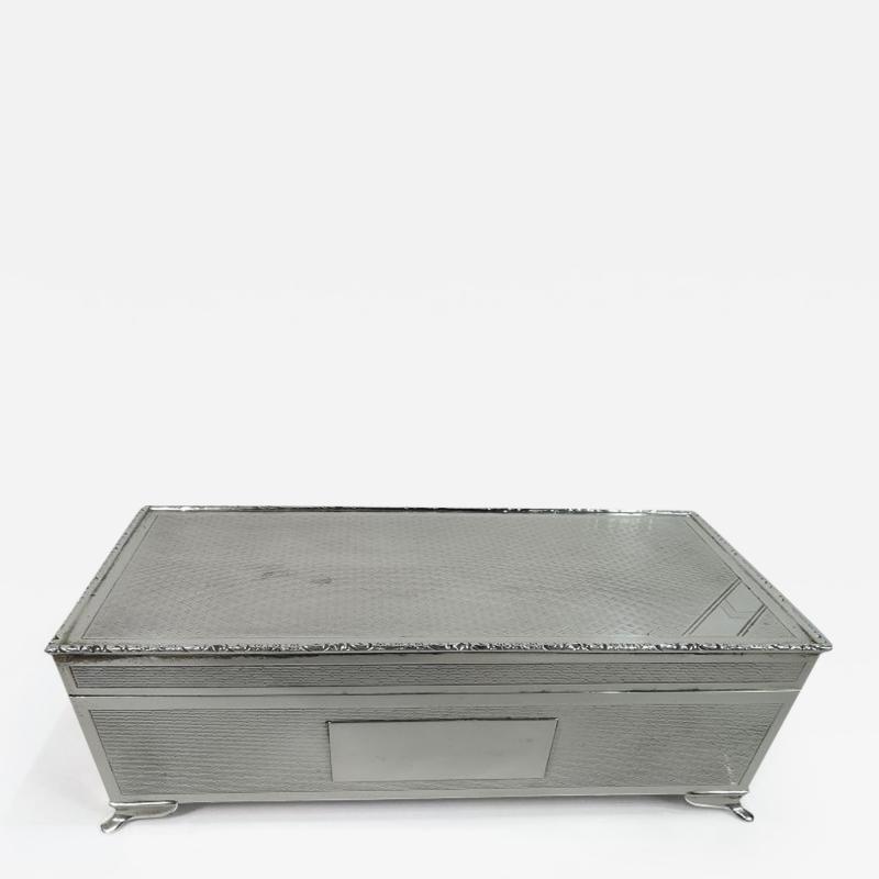  Harman Bros Super Stylish English Art Deco Sterling Silver Box