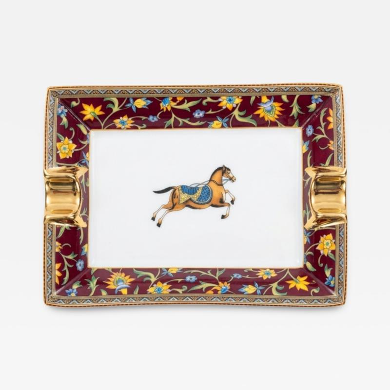  Herm s Hermes Paris Cheval DOrient Porcelain Cigar Ashtray in Maroon