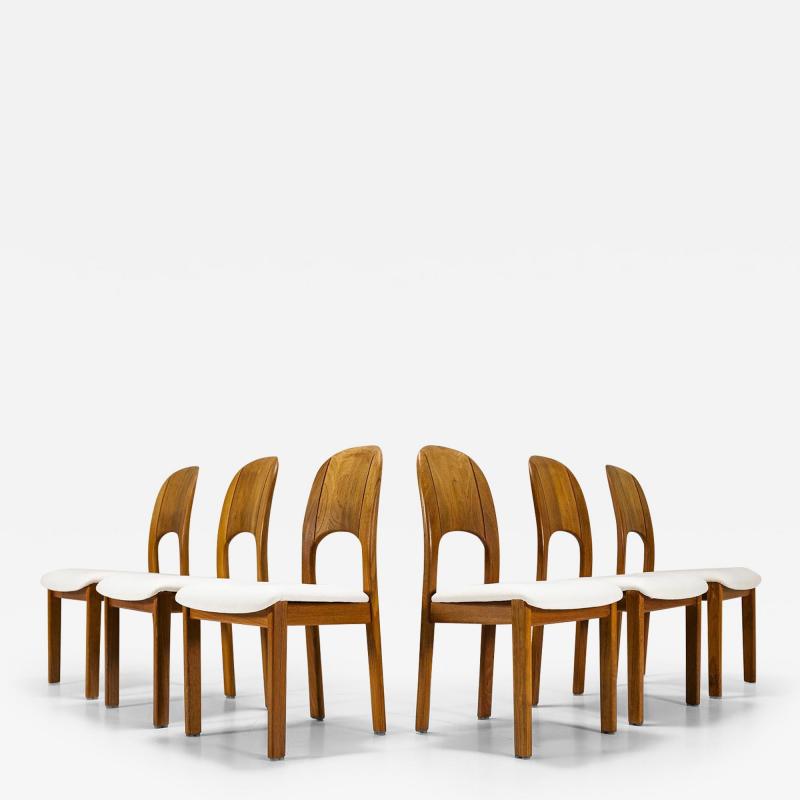  Holstebro M belfabrik Six Teak Dining Chairs in Off White Upholstery by Holstebro Denmark 1970s