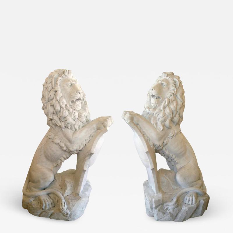  J Gott AN IMPRESSIVE PAIR OF ENGLISH CARVED MARBLE LIONS AFTER JOSEF GOTT