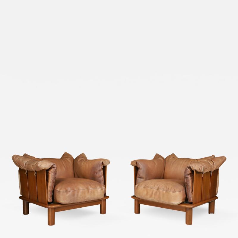  Jonathan De Pas Donato D Urbino Paolo Lomazzi Pair 1970s Pitti lounge chairs by De Pas DUrbino Lomazzi