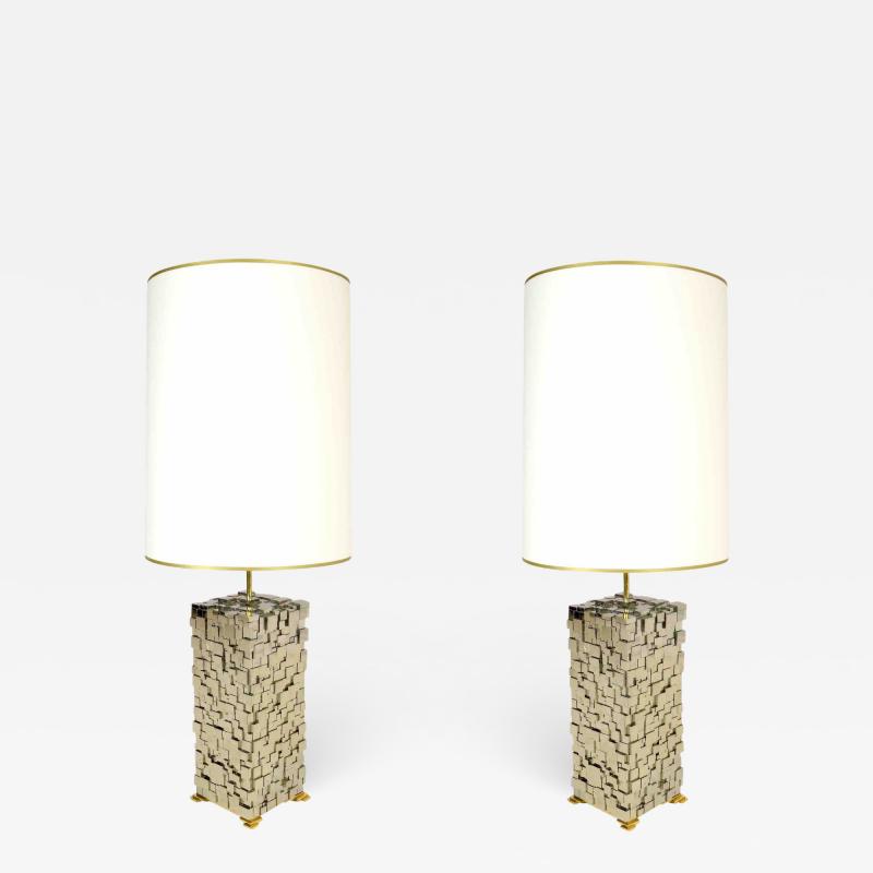  Kam Tin Pair of pyrite lamps