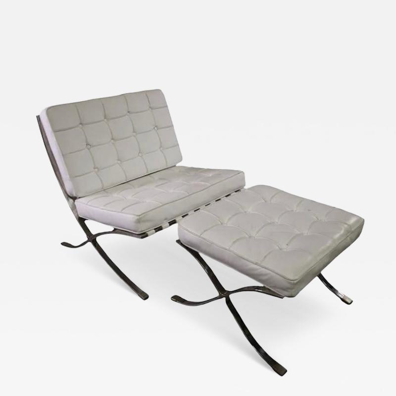  Knoll Knoll Mies Van Der Rohe Iconic Barcelona Lounge Chair and Ottoman