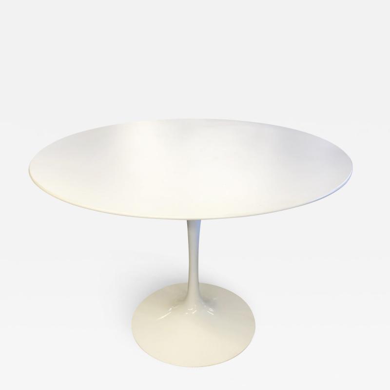  Knoll Original Knoll Eero Saarinen 42 Pedestal Table