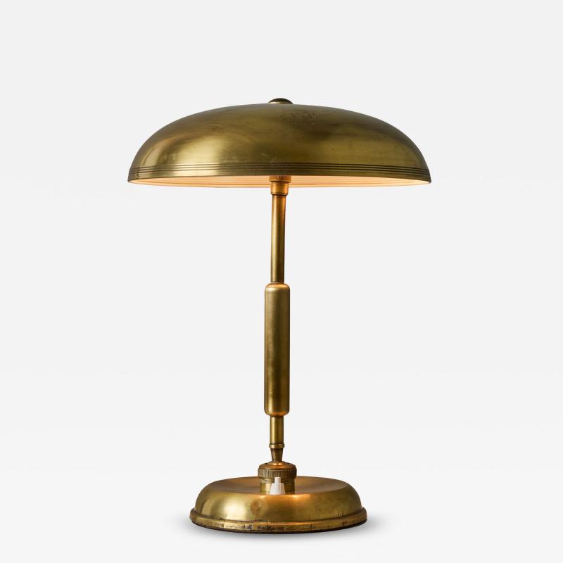  Lariolux 1940s Giovanni Michelucci Patinated Brass Adjustable Banker Lamp for Lariolux