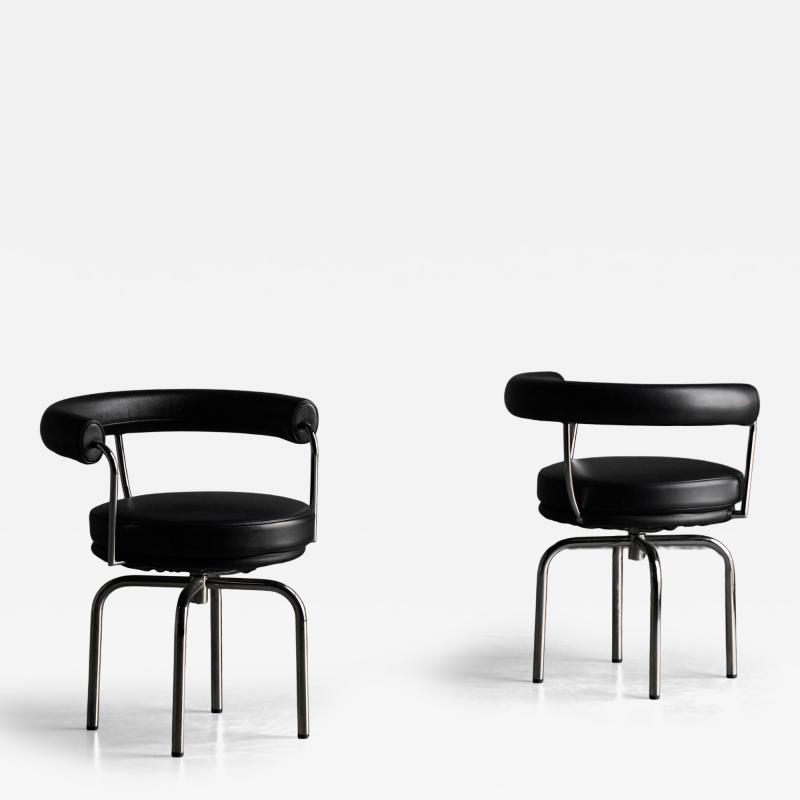  Le Corbusier Jeanneret Perriand LC7 Chairs by Charlotte Perriand Le Corbusier and Pierre Jeanneret 1980s