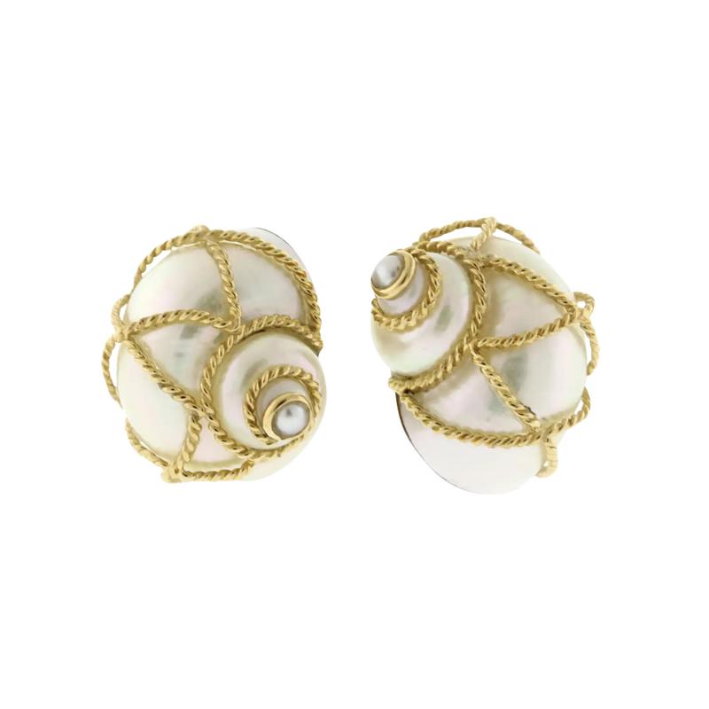  MAZ MAZ SHELL EARRINGS WITH GOLD ROPE