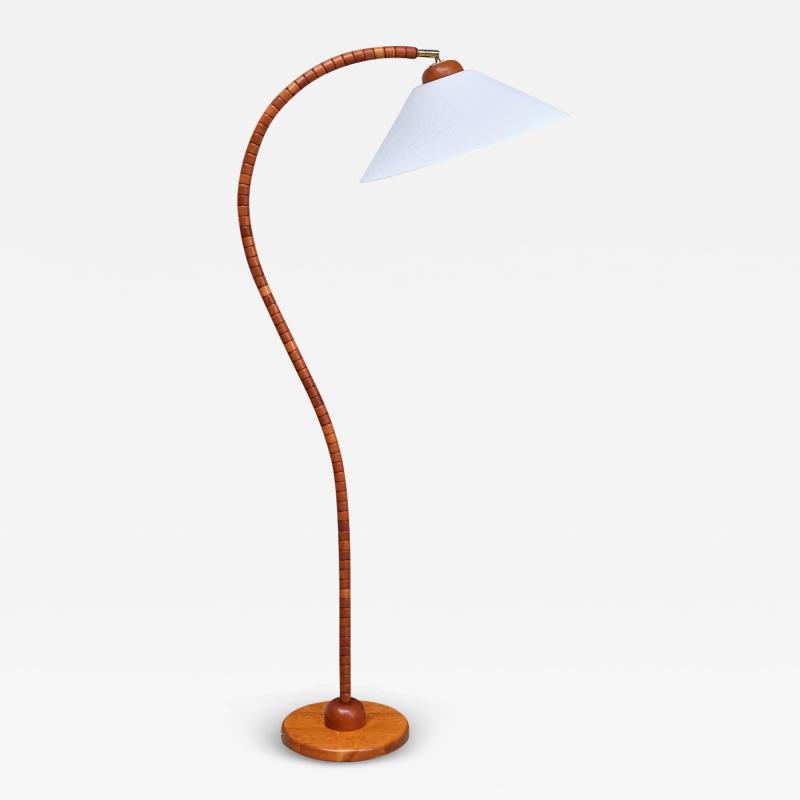  Marksl jd Sculptural Marksl jd Floor Lamp in Beech Wood Sweden 1960s