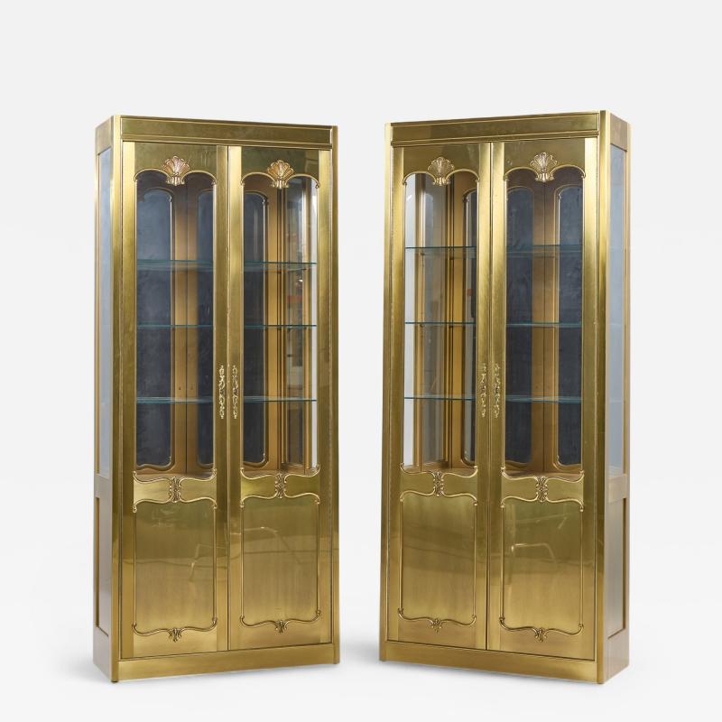 Mastercraft Mastercraft Mid Century Brass Vitrines Cabinet Pair