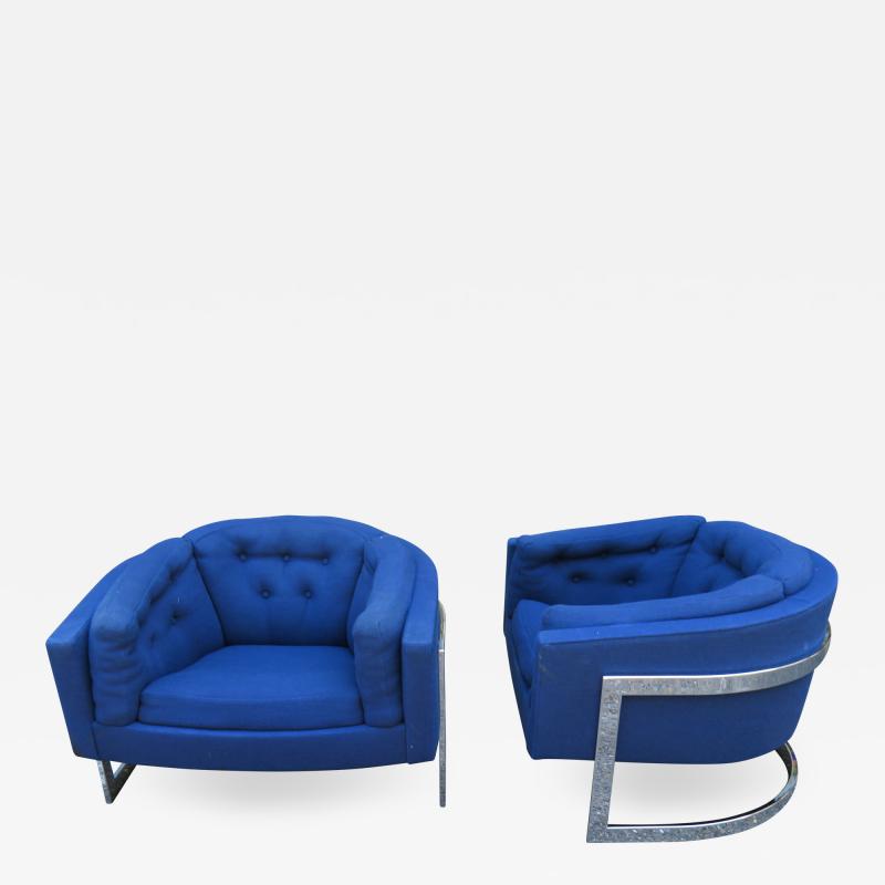  Metropolitan Furniture Gorgeous Pair of Milo Baughman Style Wide Seat Chrome Barrel Back Lounge Chairs