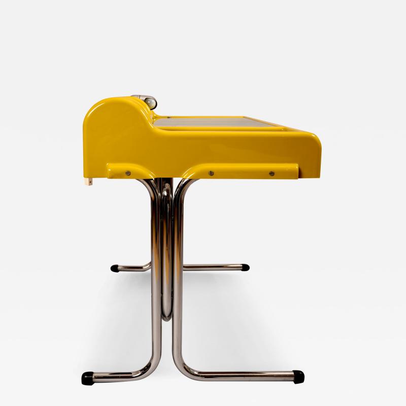  Molteni Consonni Space Age Orix Writing Desk by Vittorio Parigi Nani Prina for Molteni c1967