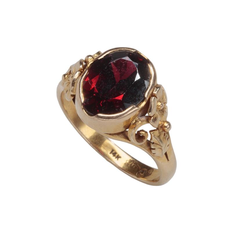  Oakes Studio American Arts Crafts 14kt YG Ring w Garnet by Susan Oakes of the Oakes Studio