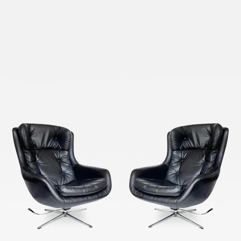  Overman Pair of Mid Century Modern Black Swivel Lounge Chairs by Overman Sweden