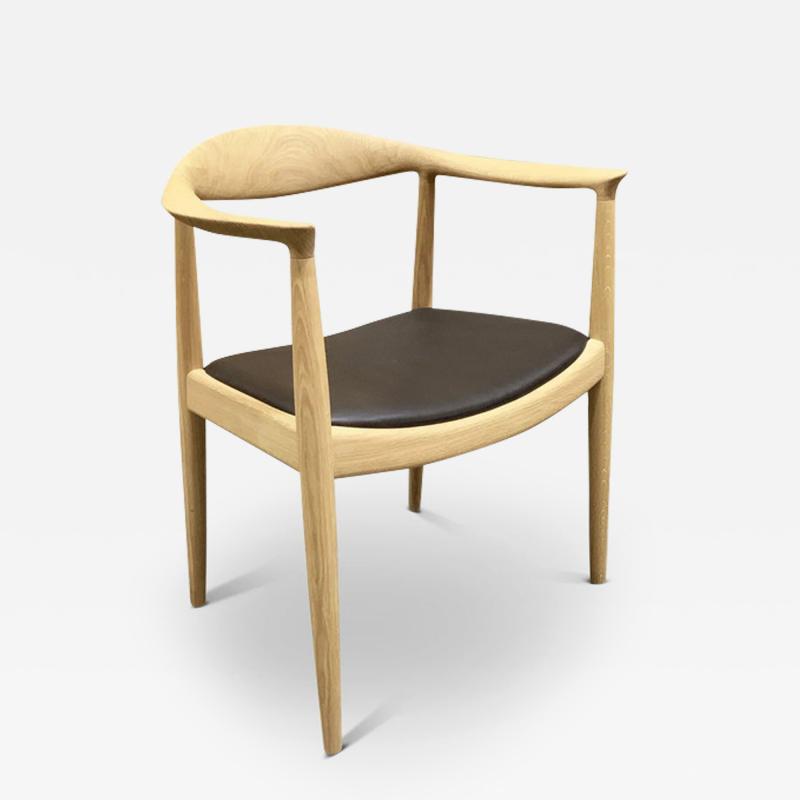  PP Mobler HANS WEGNER ROUND CHAIR THE CHAIR IN WHITE OAK