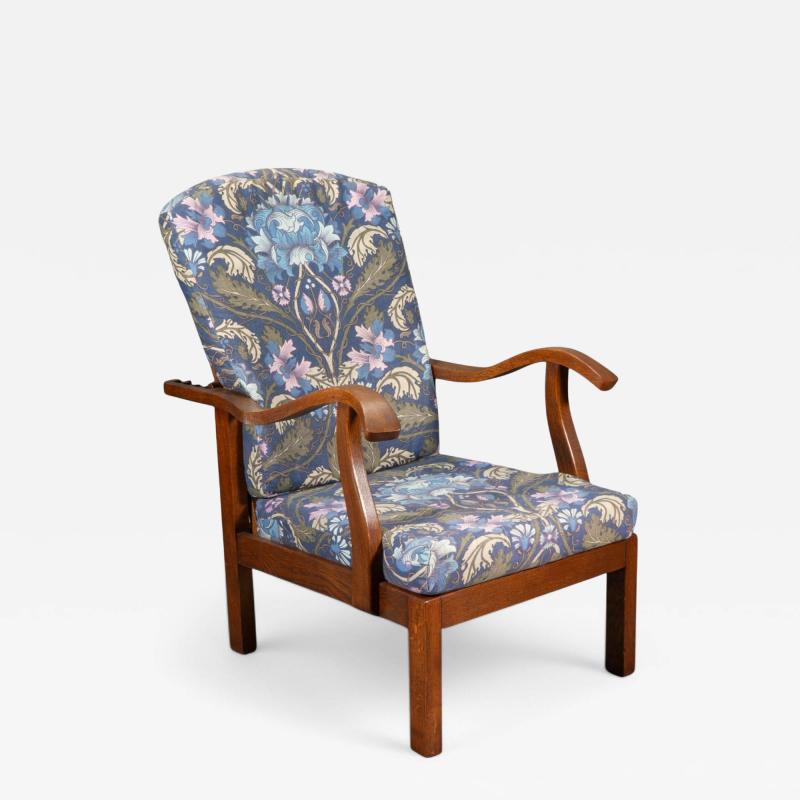  Parker Knoll Parker Knoll Mid Century English Arts Crafts Style Oak Reclining Armchair