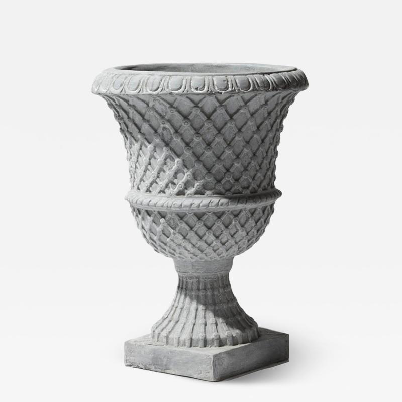  Pennoyer Newman Lattice Urn Large