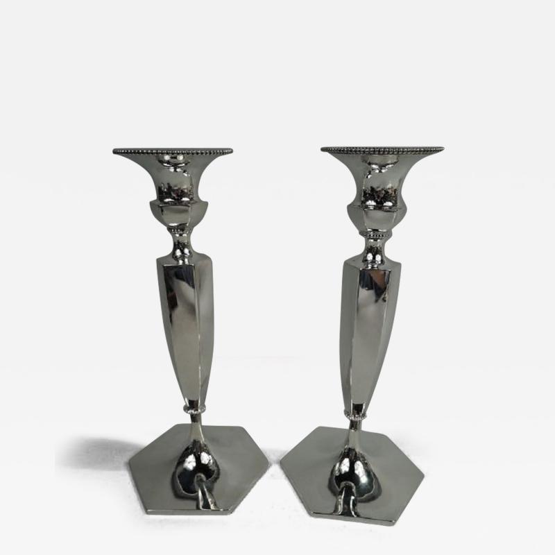  Roger Williams Silver Co Pair of American Modern Georgian Sterling Silver Candlesticks