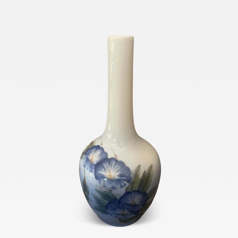  Royal Copenhagen Pretty one flower porcelain vase by Royal Copenhagen