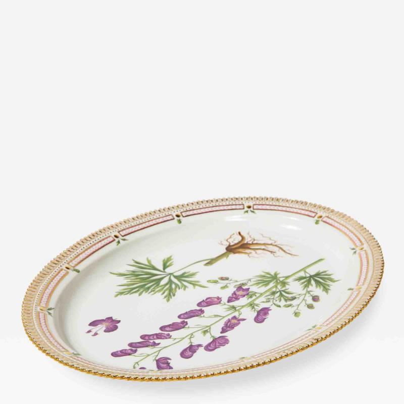  Royal Copenhagen Royal Copenhagen Flora Danica large serving platter