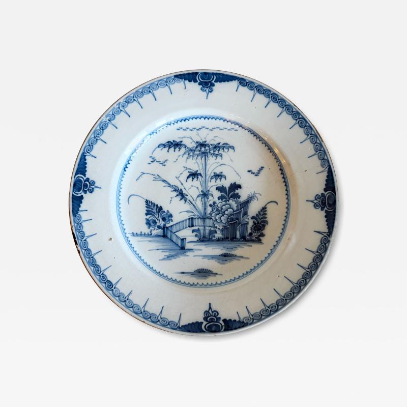  Rozenburg Royal Delftware Factory LARGE DELFT PLATE WITH CHINOISERIE PATTERN